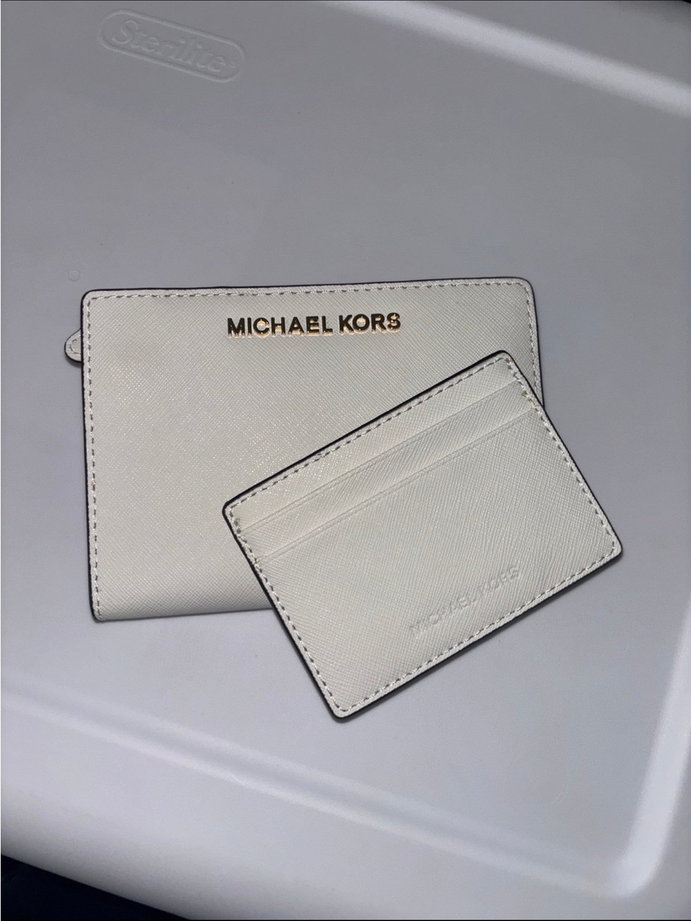 Michael Kors White Saffiano Leather Card Holder & Card Case Set